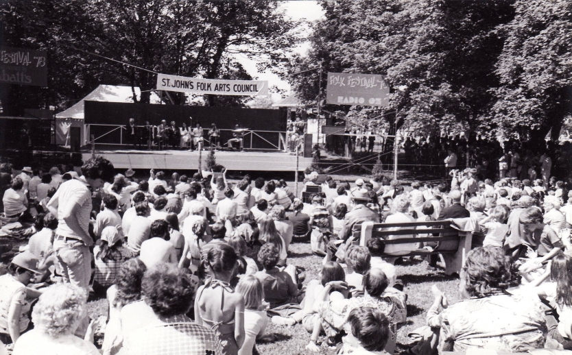 A view of the crowd at the 1978 Newfoundland Folk Festival / Len Penton, photographer