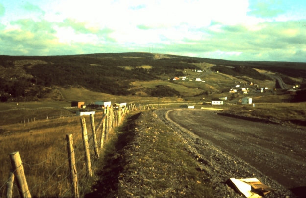The road to Cuslett, Placentia Bay, Newfoundland, ca. 1975 / Aidan O'Hara